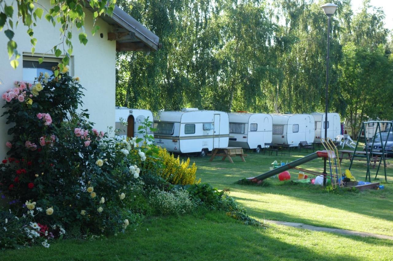 Camping Pod Zaglem Mielno  Bagian luar foto
